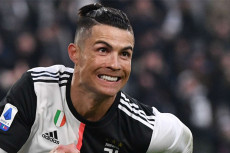 Cristiano Ronaldo Diharapkan...