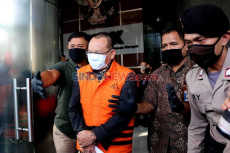 Bawas MA dan KY Diminta...