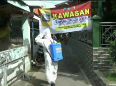Semprot Disinfektan...