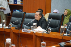 Halo Pak Nadiem Makarim,...