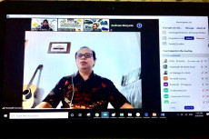 KAGAMA Menulis V Jadi...