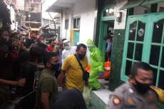 Ada Cerita Perselingkuhan...