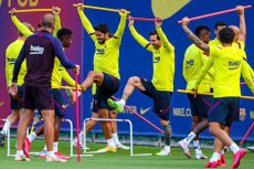 Messi Bugar, Setien...