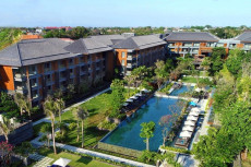 Hotel Milik APLN Sabet...