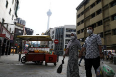 Malaysia Klaim WNI Diperlakukan...