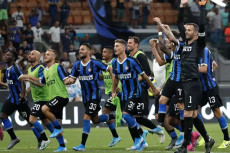 Susunan Pemain Napoli...