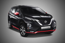 Tersedia 100 Unit, Nissan...