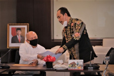 Teten Minta UMKM Dilibatkan...
