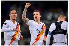 AS Roma Sambut Keputusan...