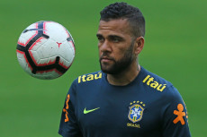 Dani Alves Sesumbar...