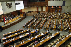 DPR Minta APBN 2021...