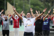 Menpora Ajak Masyarakat...