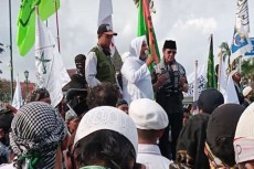 Berbagai Ormas Islam...