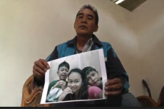 3 Anaknya Hilang saat...