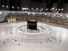 Arab Saudi Larang Kedatangan...