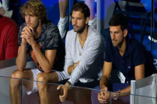 Djokovic Tertular Covid-19,...