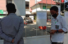 PN Makassar Ditutup...