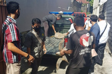 Polda Bali Gerebek Warung...