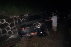 Pengemudi Mengantuk,...