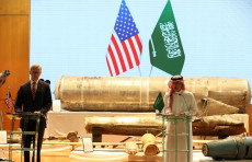 Saudi dan AS Dorong...