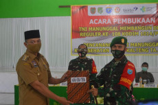 Danrem 102/Panjung Buka...