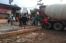 Pembentukan Tim Penyerahan...