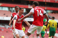 Tanpa Mesut Oezil, Arsenal...