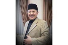 KH Lutfi Zawawi Dapat...