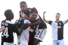 Gasak Torino, Juventus...