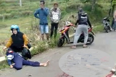 Rem Blong, Vario Tabrak...