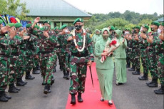 Melihat Tradisi Penyambutan...