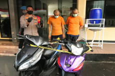 Dijual Rp1 Juta, Dua...