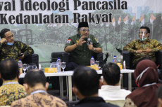 Jazilul Fawaid Minta...