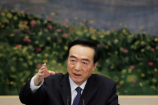 China Siap Balas Sanksi...