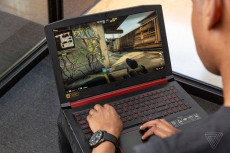 Penjualan PC Kembali...