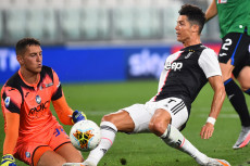 Ronaldo Jadi Penyelamat...