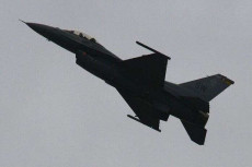 Pesawat F-16 Jatuh,...
