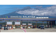 Pembebasan Lahan Gerbang...