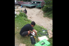 Banjir Bandang, XL Axiata...