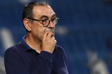 Maurizio Sarri Bingung...