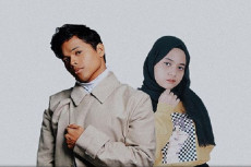 Hanin Dhiya Gandeng...