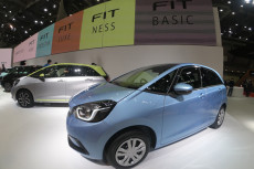 Honda Fit, Civic Coupe,...