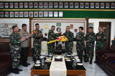 Kunjungi Akmil, Alumni...