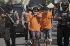 Spesialis Pecah Kaca...