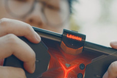 Pengisian Baterai Lenovo...