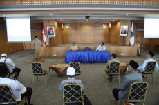 Pemkot Jakut Sosialisasi...