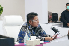HD Buka Webinar Ekonomi...