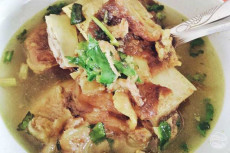 Gurihnya Soto Tunjang...