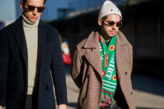 Melirik Tren Fashion...