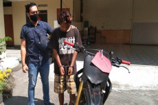 Gelapkan Motor Kenalan,...